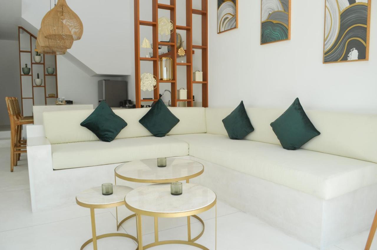 Villa Poppy Bumbak Canggu  Exterior photo