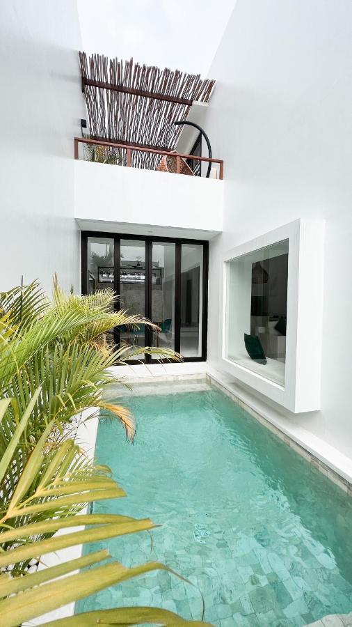 Villa Poppy Bumbak Canggu  Exterior photo