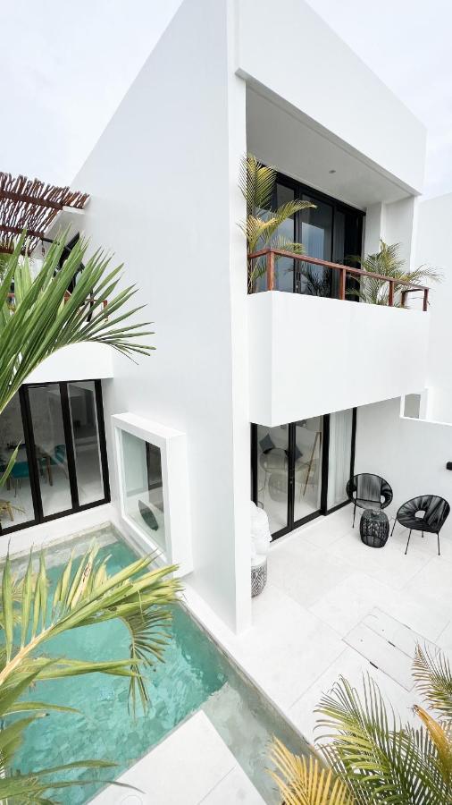 Villa Poppy Bumbak Canggu  Exterior photo